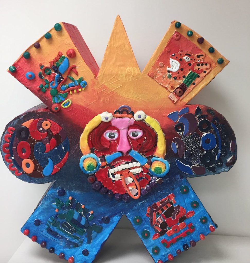 The piñata “Piedra de sol,” made by the CCATE community